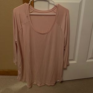 3/4 sleeve shirt